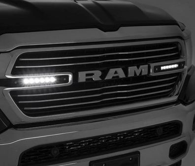 Kühlergrill LED Light Bar Ram 1500 (Gen.5) Bj:2019+ (Plug & Play Kit)