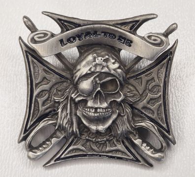 Pin Pirat Piratenkreuz Totenkopf EK - Loyal to Me - 3,5 x 3,5 cm