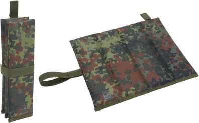 Brandit Accessoire Sit Mat Folded in Flecktarn