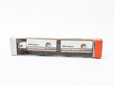 Albedo H0 4042 Modellauto LKW MB Hängerzug Koffer RitterSport Weiß 1:87