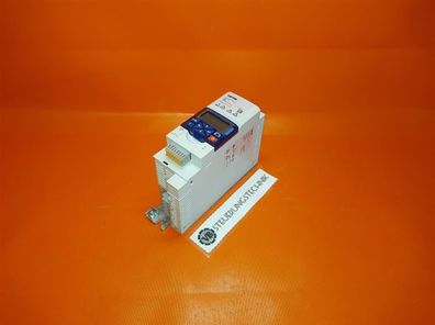 Lenze i550 Inverter I55AE175F10V10000S - 0,75 kW Inkl. Zubehör