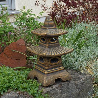 Japanische Pagode mit acht Fenstern exklusiv (gold) 40 cm, Steinguss frostsicher