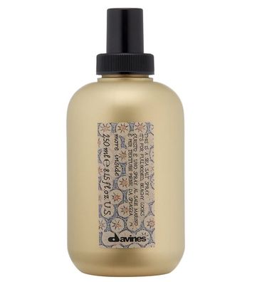 Davines More Inside Volumen This is a sea salt spray 250 ml