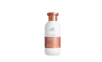 Wella Fusion Intense Repair Shampoo 250 ml