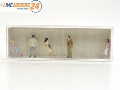 E439 Preiser H0 10022 Figur-Set 5-tlg. Passanten