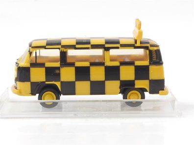 Brekina H0 3314 Modellauto VW T2 Kastenwagen "Follow Me" 1:87