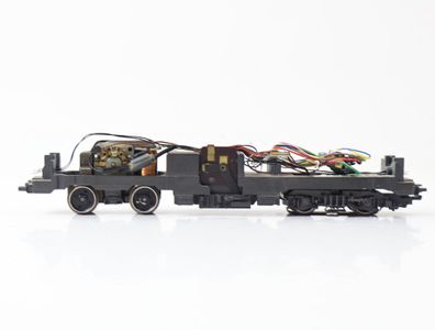 Märklin H0 Chassis Motor Getriebe Umschalter Licht für Elektrolok E-Lok BR 120