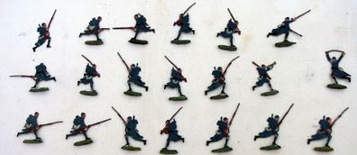 20 Zinnfiguren Französische Infanterie-sturmlaufende Fußgänger im Stahlhelm