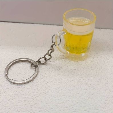 Origineller Schlüsselanhänger mit Bierkrug, Länge ca. 8cm, mit Ring