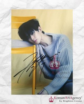 Kim Soo Hyun Autograph