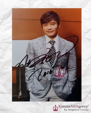 Lee Byung Hun Autograph