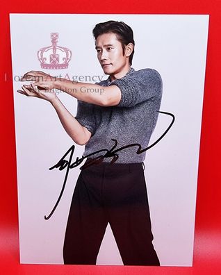 Lee Byung Hun Autograph