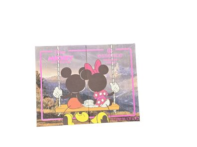 essence Disney Mickey&Friends Eyeshadow Palette 01 Dreams are forever