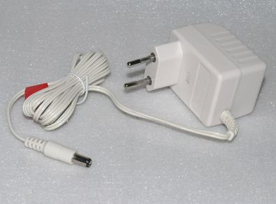 VD 090015D Netzteil Netzadapter Netzstecker Strom Netzkabel 9V 150mA 5,3-3,1mm W