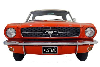 XXL US Stahl Schild ca. 66 x 33 cm Front Ford Mustang 1964 rot Kontur
