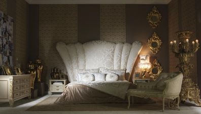 Chesterfield Großes Bett Kopfteil Bett Polsterung Hotelbett Farbe Weiß Klassisch