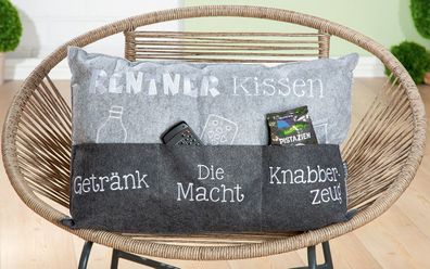 Gilde Rentnerkissen hellgrau/dunkelgrau mit bestickten Taschen "Getränk/Die Macht