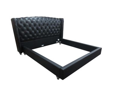 Chesterfield Doppeltbett Bettt Betten Polsterbett Designer XXL Big Ehe WT 9231