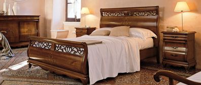 Bett Holz Doppelbett Schlafzimmermöbel Bett Massivholz Braun Italienische Möbel