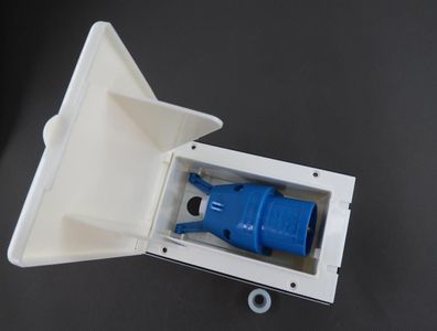 Aussenstrom Landstrom Wohnwagen Wohnmobil CEE 16A/240V IP44 inkl. blauen Stromste