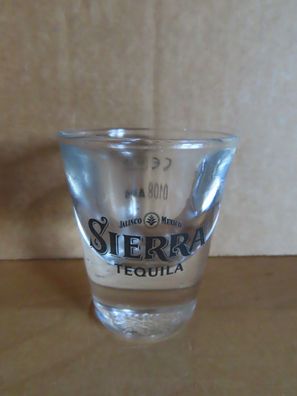 Schnapsglas Stumper schwarzer Druck Sierra Tequila mit Eichstrich 2cl 0108 APS