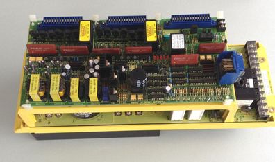 Fanuc Servo Amplifier Typ A06B-6058-H228 SERVO Verstärker No. F96 00643-A