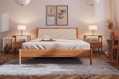 Bett Zola 3 Kernbuche massiv 180x200 mit Polsterkopfteil und Holzbeinen