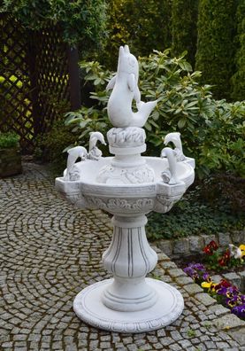 Delphin Delphinen Brunnen Springbrunnen Gartenbrunnen Zierbrunnen Wasser Fontäne