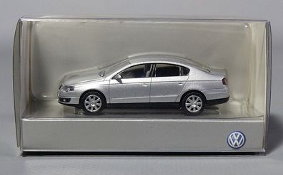 Wiking H0 1:87 Werbemodell VW Volkswagen Passat B6 Limousine silber-met. NEU OVP