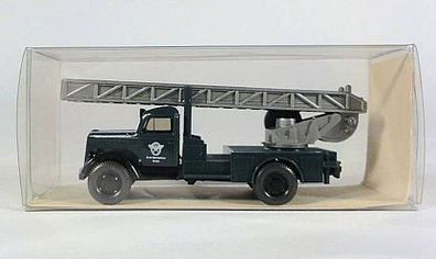 Wiking H0 20 862 Opel Blitz DL Feuerwehr Feuerschutzpolizei Berlin Drehleiter NEU OVP