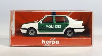 Herpa H0 043090 VW Volkswagen Vento GL Polizei Blaulicht Einsatzwagen NEU OVP