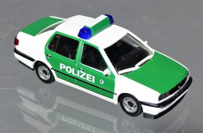 Herpa H0 043090 VW Volkswagen Vento PKW Polizei Blaulichtbalken