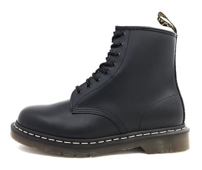 Dr. Martens Smooth 8 eye boot 1460 Schwarz black