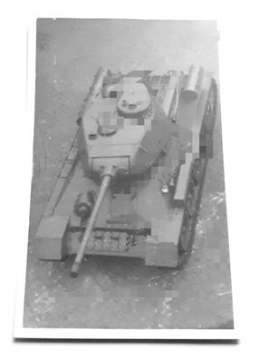 DDR Original Foto Panzer T 34 Aufstand 17. Juni 1953