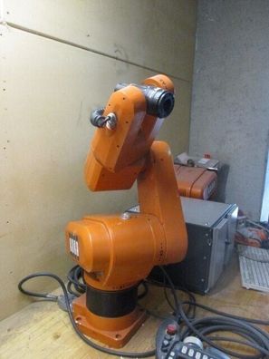 Roboter KUKA KR 3 Steuerung: KRC3