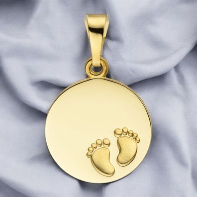 Anhänger Babyfüße Gravurplatte 333 Gold Gelbgold teil matt Gravuranhänger