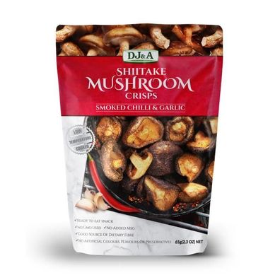 DJ&A Shiitake Mushroom Crisps Smoked Chilli & Garlic 65 g