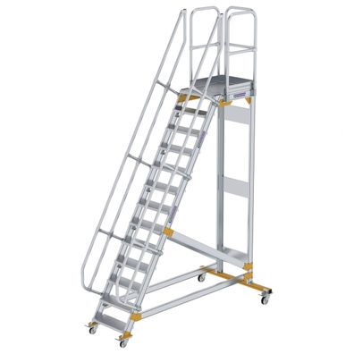 MUNK Plattformtreppe fahrbar 60EUR Stufenbreite 600mm 13 Stufen