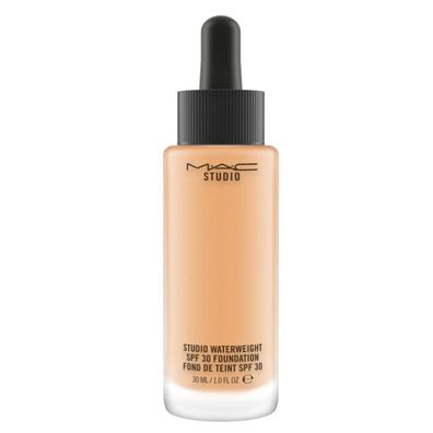 MAC Studio Waterweight Foundation SPF30