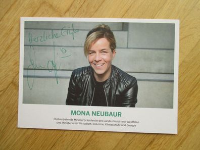 Nordrhein-Westfalen Die Grünen Ministerin Mona Neubaur - handsigniertes Autogramm!!!