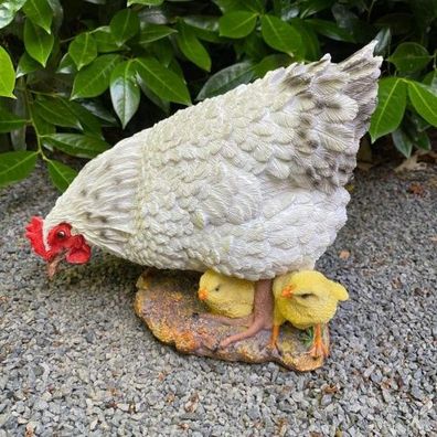 Gartenfigur weiße Huhn Figur pickt mit Küken 24 cm