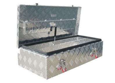 Truckbox PD058 Premium Deichselbox, Staubox, Aluminium Riffelblech, Werkzeugbox,