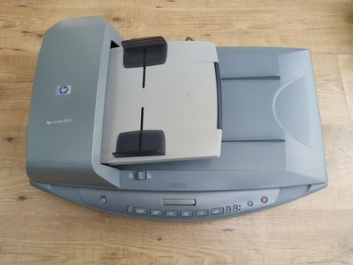 HP Scanjet 8250 - Dokumentenscanner Flachbettscanner Scanner mit USB - TOP