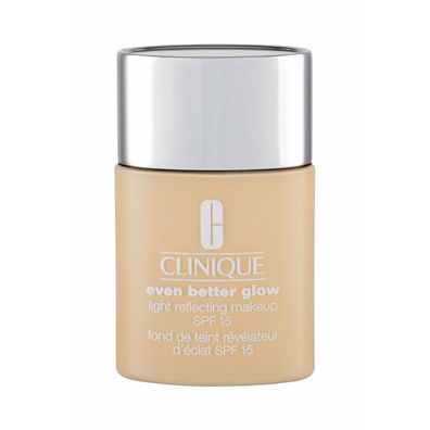 Clinique Even Better Glow Light Reflecting Makeup SPF15