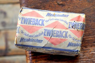 eine Packung Original Neukricher Zwieback DDR Antik Alt VEB Dauerbackwaren Dresden