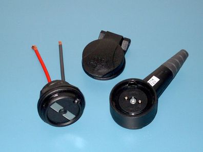 1 Set MagCode-PRO, Klappe, Power Port, "Dose" und Power Clip, "Stecker" 12 Volt