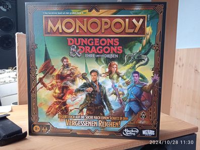 Monopoly Dungeons & Dragons -siehe Bild