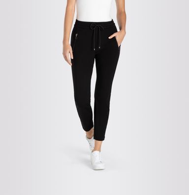 MAC Schmale Jogging Pants aus leichtem Jersey in Black