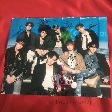 Stray Kids Bang Chan Lee Know Changbin Hyunjin Han Felix Seungmin I.N 10" Autograph