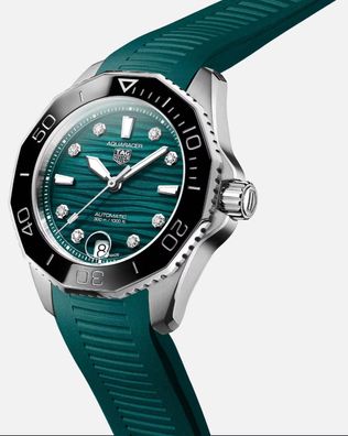 Tag Heuer - WBP231G. FT6226 - TAG Heuer Aquaracer Professional 300 Date